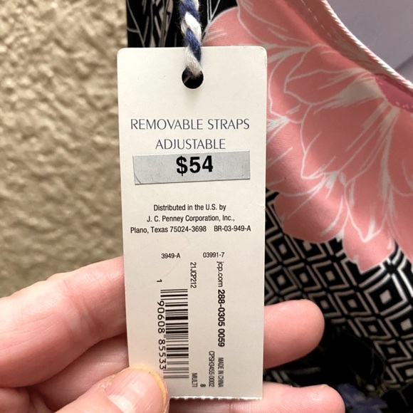 NWT Sonnet Shores (8) Swimsuit top - Picture 3 of 4